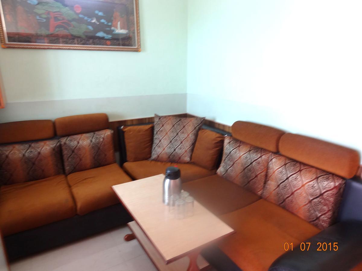 Hotel Yatrik Deoghar Exterior photo